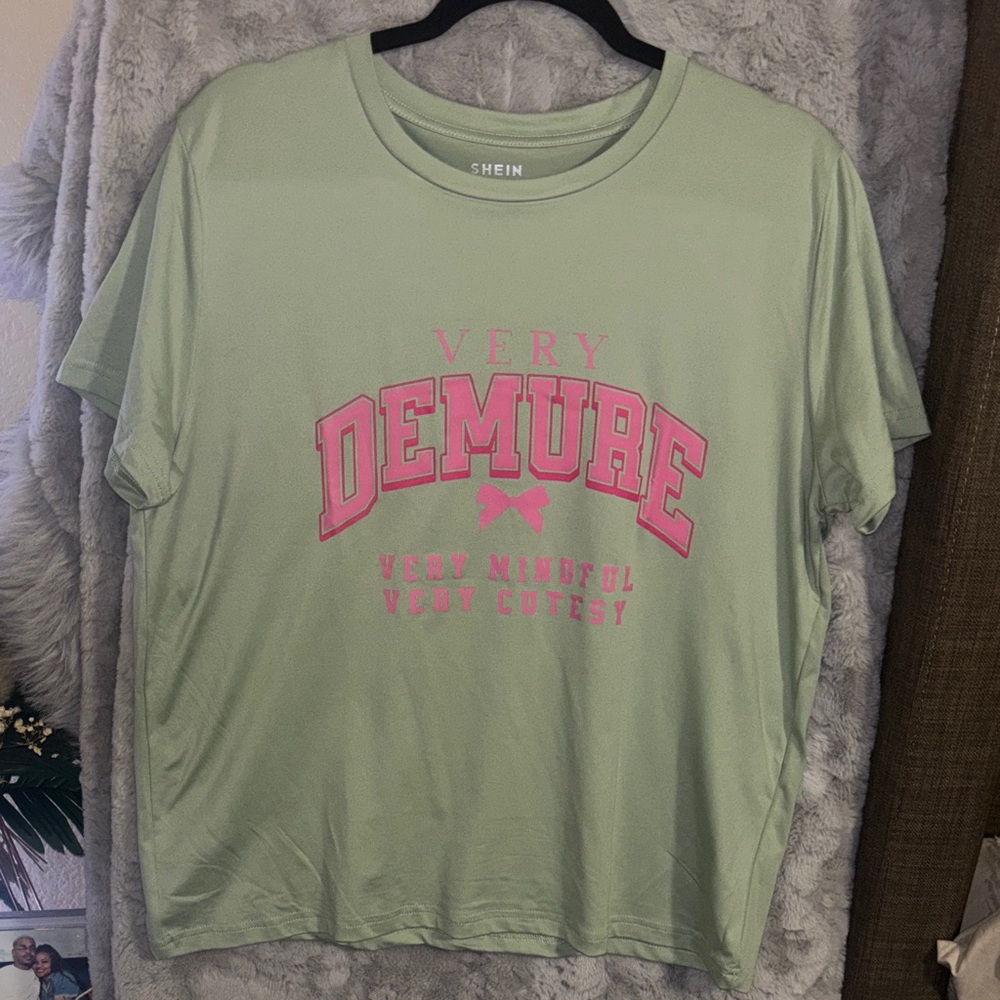 SHEIN Mint Green Tee with Pink Graphic